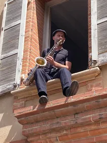 Leo solo saxophoniste